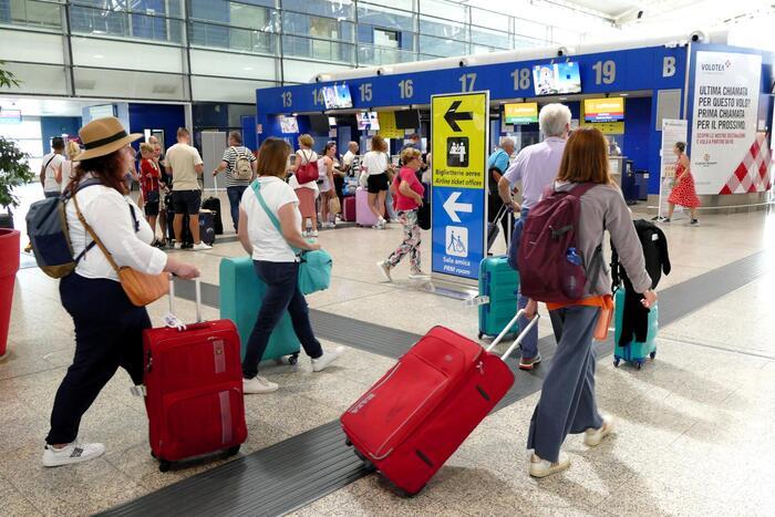 Sardegna, cresce il turismo: +4,6% nei primi 8 mesi dell’anno