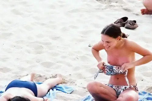 Natalie Portman in topless