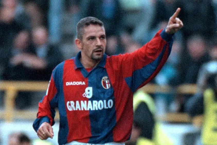 Roby Baggio con la maglia del Bologna