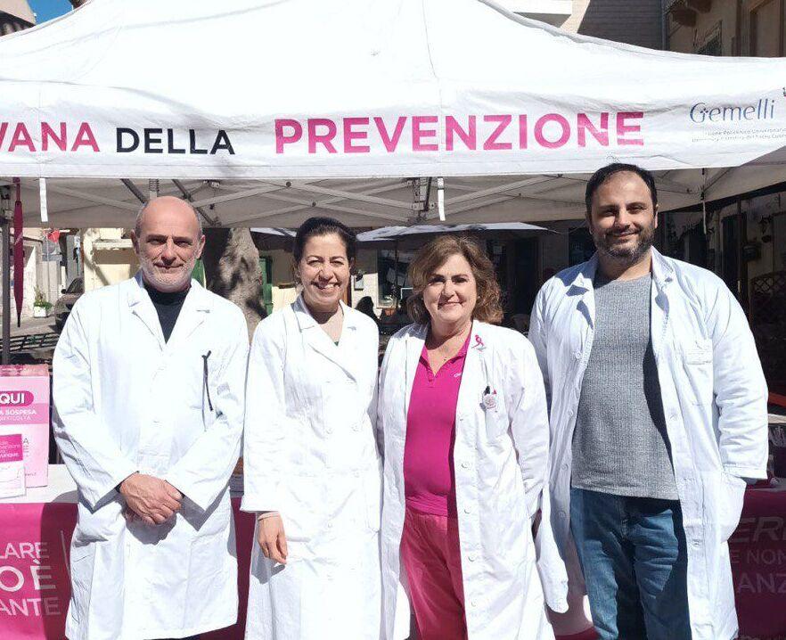 Visite e test gratuiti per i tumori al seno