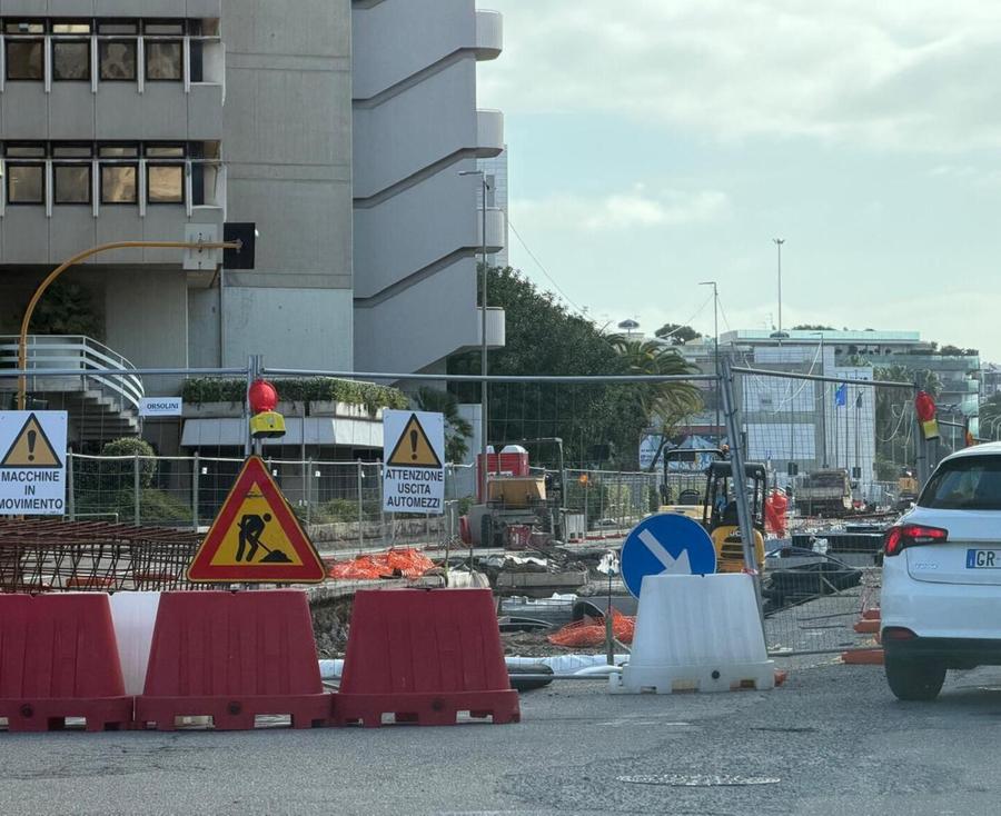 Viale Bonaria e viale Diaz, modifiche prorogate