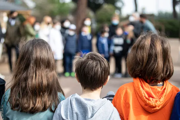 Cagliari, bimba molestata al parco (foto simbolo Ansa)