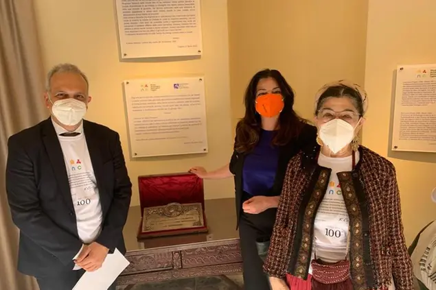 Francesco Muscolino,\u00A0Gabriella Murgia e Maria Antonietta Mongiu (foto @RegioneSardegna)
