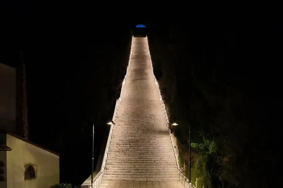 Gonnosfanadiga, la scalinata