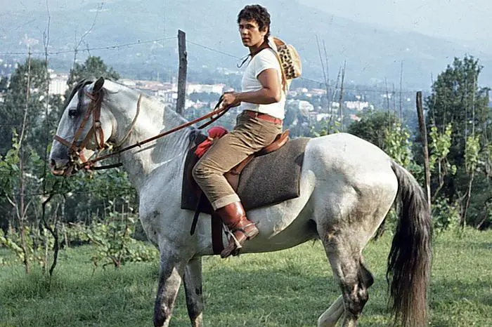 Lucio Battisti a cavallo
