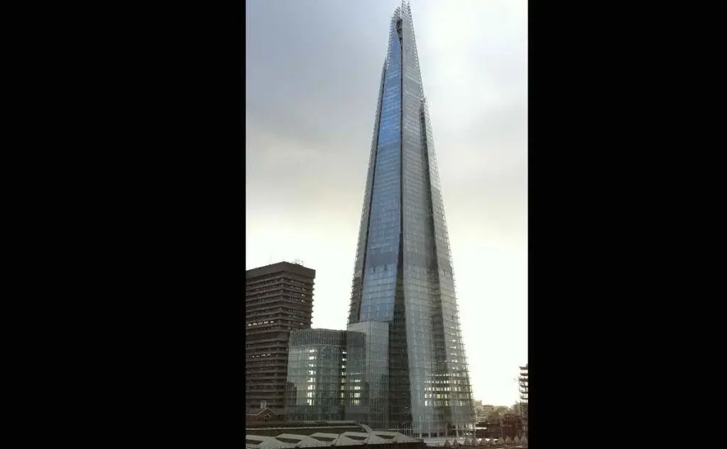Tra i suoi progetti più famosi il grattacielo Shard di Londra...