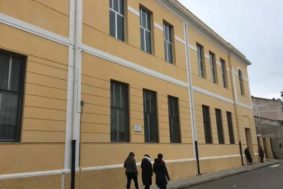 La scuola di via Battisti