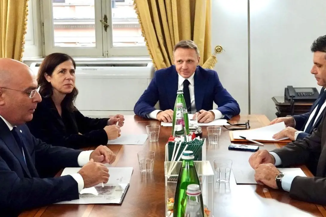 La riunione al Ministero (Foto Regione Sardegna - Ufficio stampa)