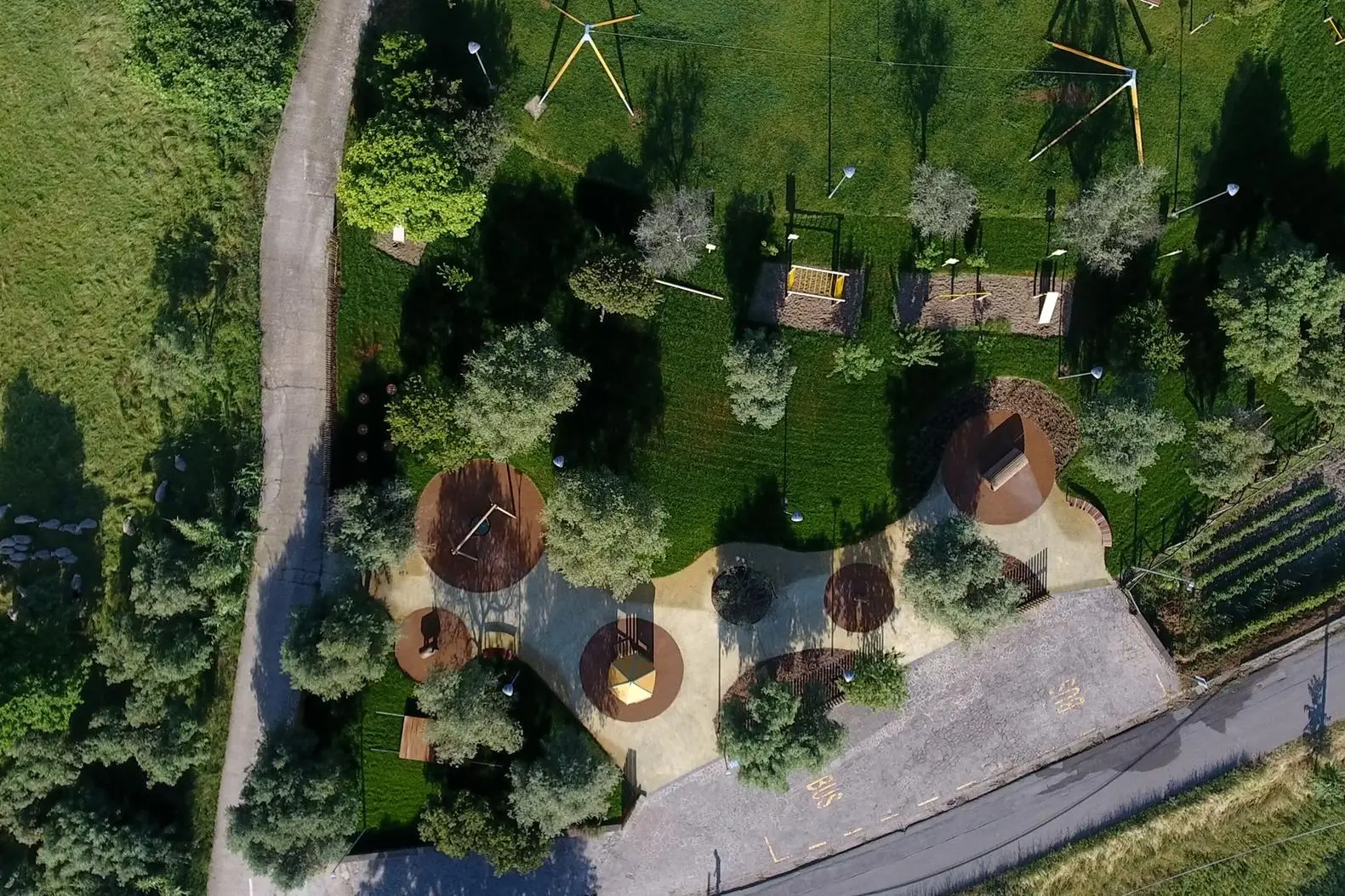 Vista dall'alto del Parco Inclusivo di Pau (foto concessa)