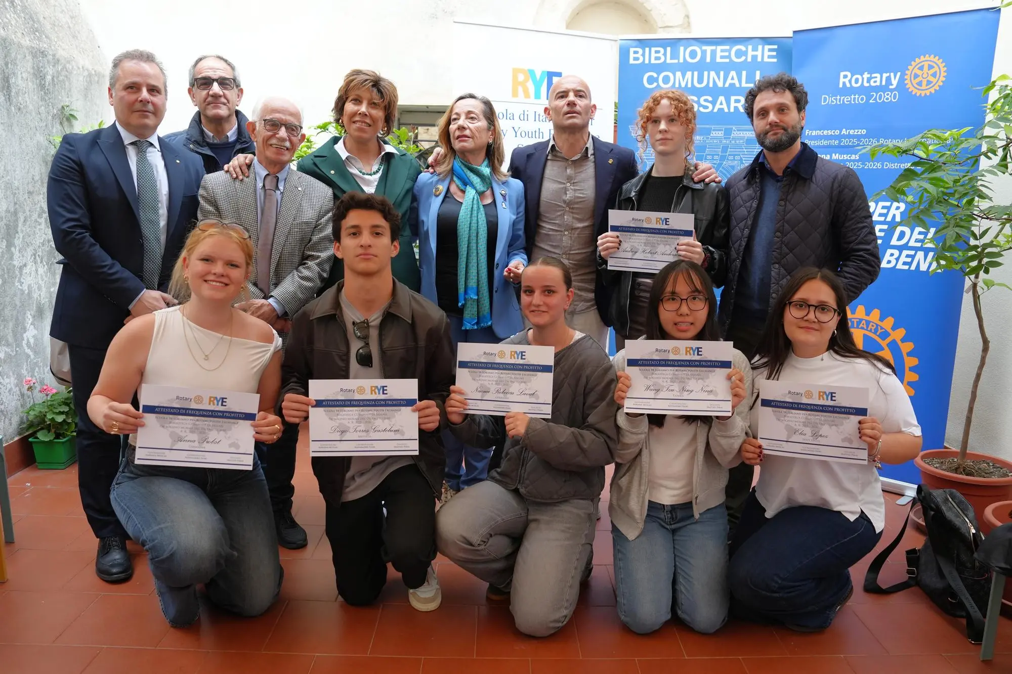 La consegna dei diplomi per il Rotary Youth Exchange