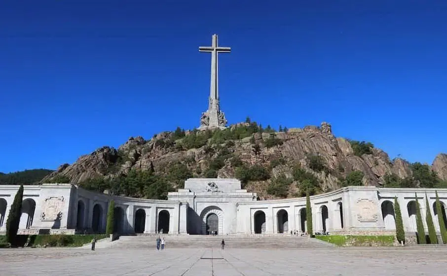 Nel 2019 la sua salma è stata spostata dal mausoleo della Valle dei Caduti al cimitero di Madrid (archivio L'Unione Sarda)