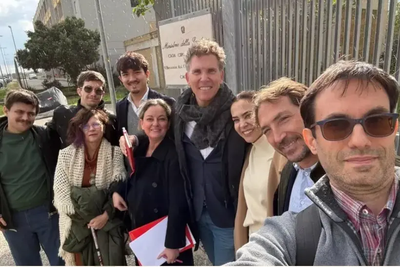 Gli avvocati che hanno visitato il carcere di Uta