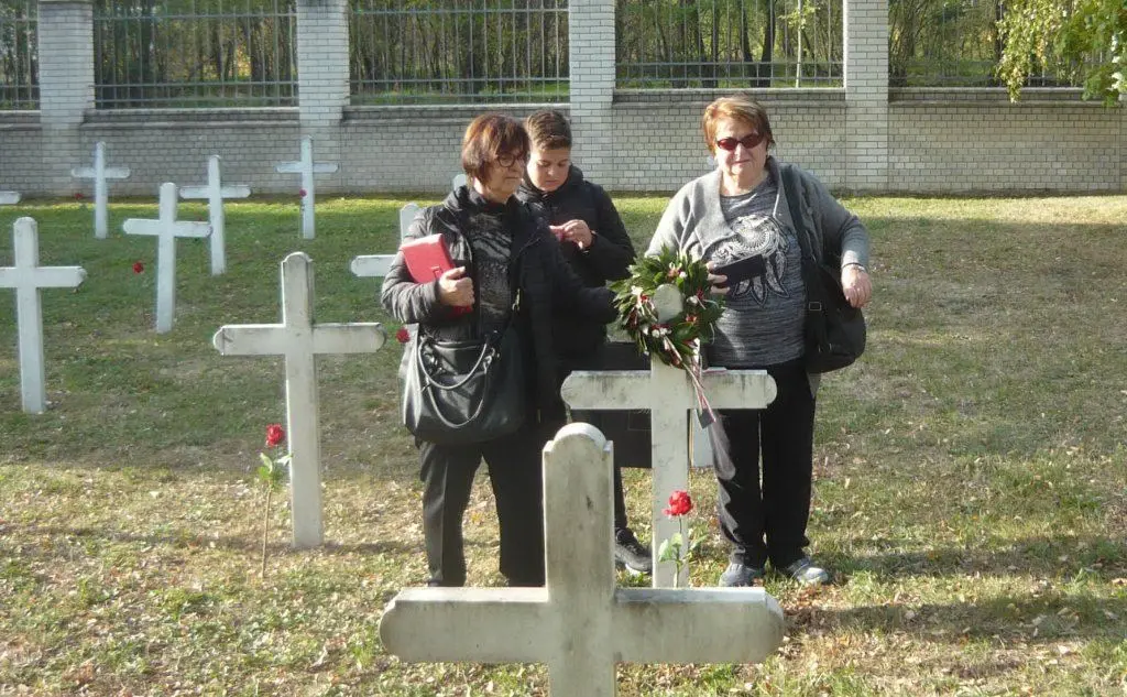 Sardi a Milovice nel ricordo dei familiari (foto Antonio Serreli)