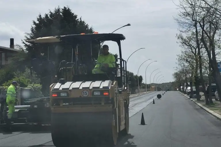 La sistemazione di via Asproni (foto Scano)