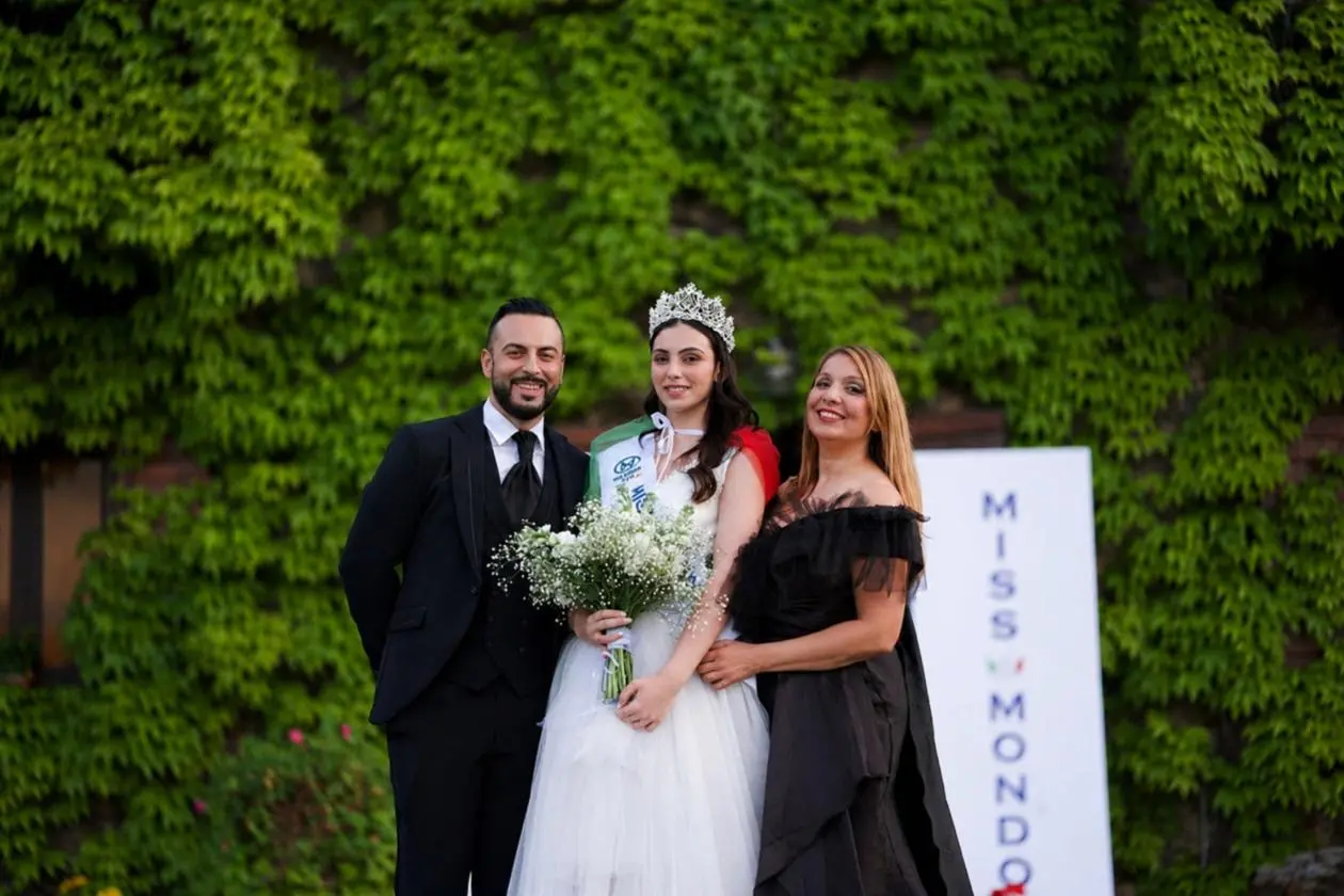 Anna Chessa insieme ad Anthony Peth e Alessia Ghisoni