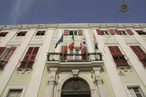 Costantino va in pensione, la prefettura di Cagliari resta vacante