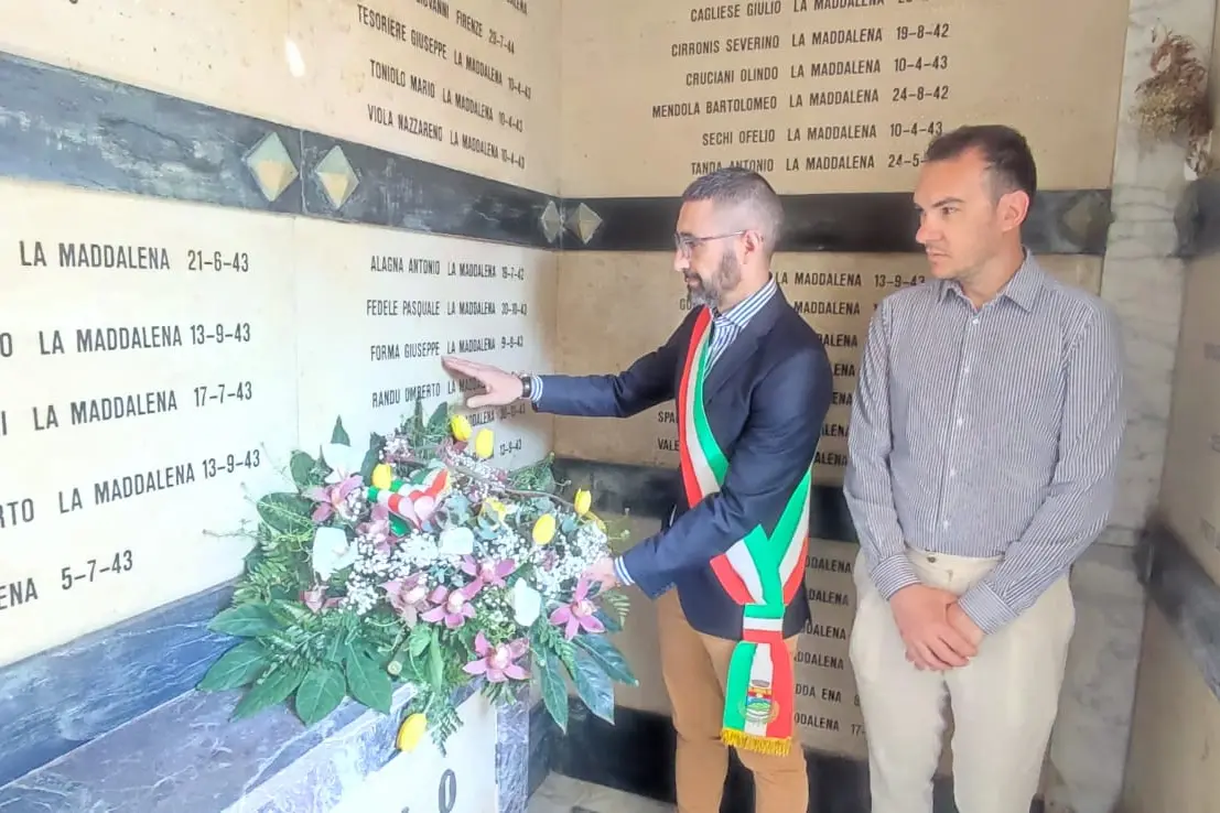 La Maddalena, il momento commemorativo (foto Ronchi)