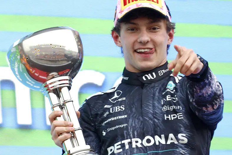 epa12858211 Mercedes driver Andrea Kimi Antonelli of Italy celebrates on the podium after winning the Formula 1 Japanese Grand Prix at the Suzuka International Racing Course racetrack in Suzuka, Japan, 29 March 2026. EPA/FRANCK ROBICHON
