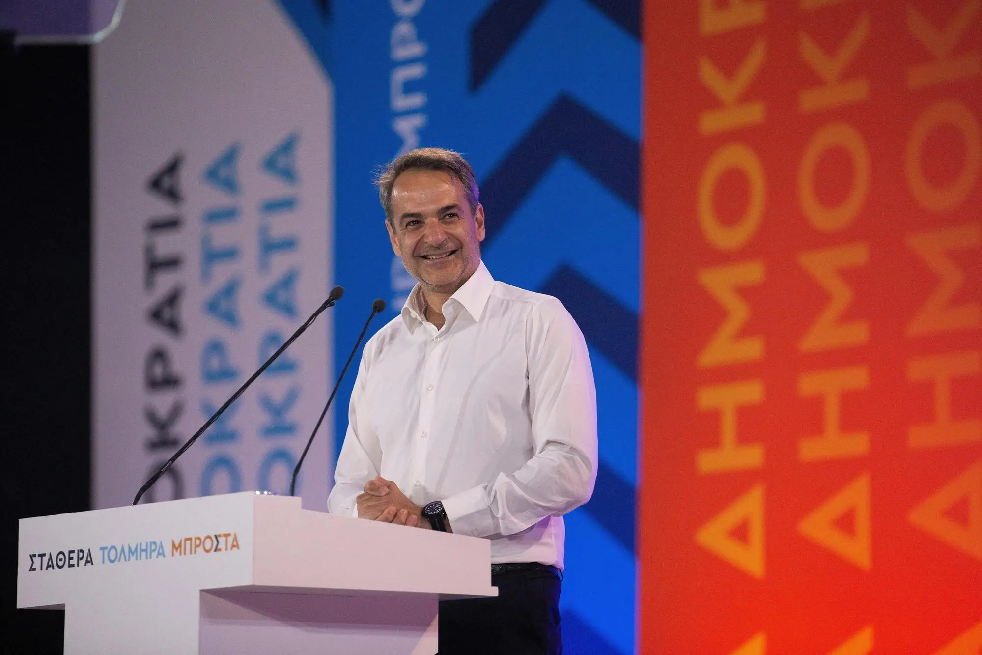 epa10637451 Greek Prime Minister and leader of New Dimokratia Kyriakos Mitsotakis speaks during his pre-election rally, in Thessaloniki, Greece, 18 May 2023. Greece will hold their parliamentary elections on 21 May. EPA/ACHILLEAS CHIRAS