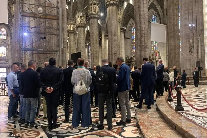 Sopralluogo nel Duomo in vista dei funerali (Ansa)
