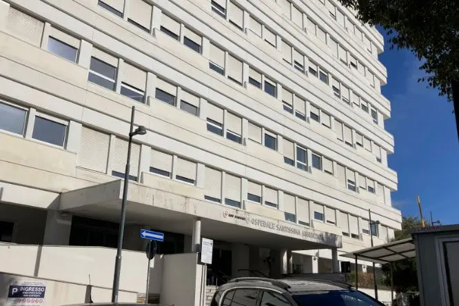 L'ospedale civile di Sassari (L'Unione Sarda - Pala)