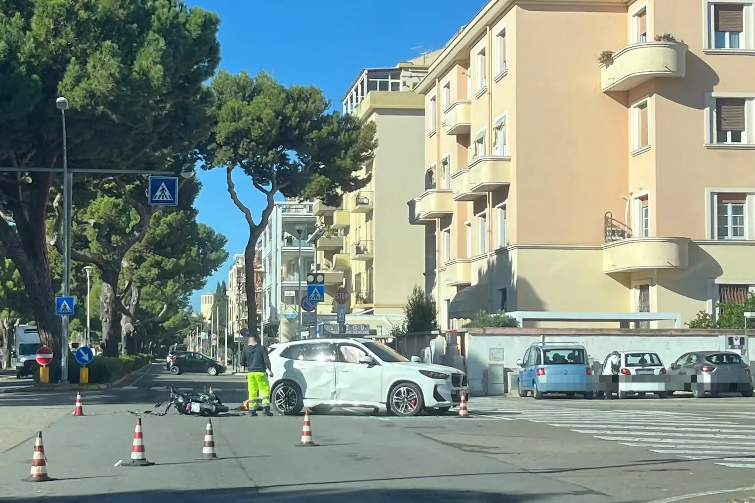 L'incidente in viale Diaz, a Cagliari (L'Unione Sarda)