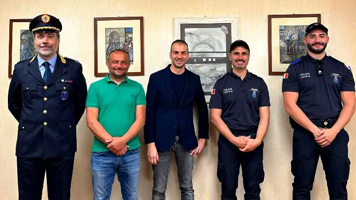 https://immagini.unionesarda.it/version/c:ZTM2Y2FmMmMtOGIwNC00:ZDZiYzExMTAtZDVkNi00/image.webp?f=16:9