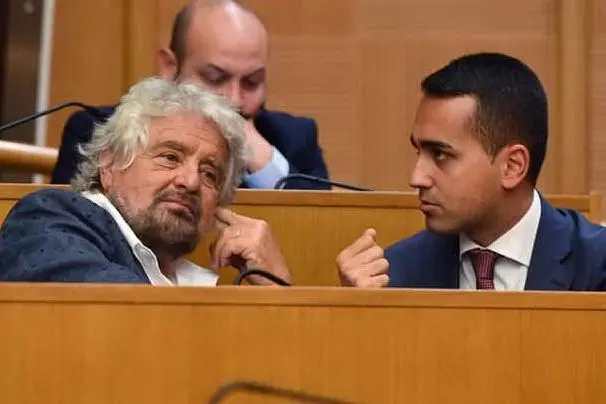 Beppe Grillo con Di Maio (Ansa)