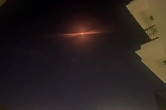 Iran, esplosioni visibili nei cieli di Doha