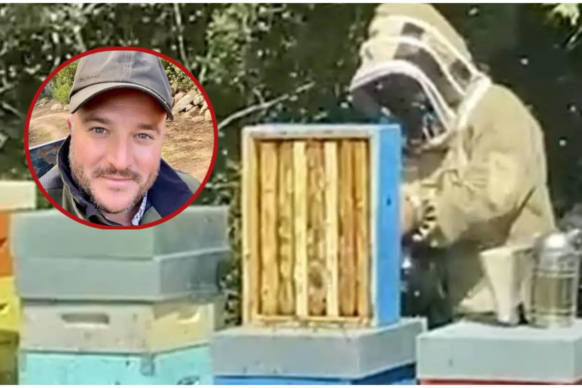 Le api di Conca Entosa e nel tondo Emanuele Ragnedda