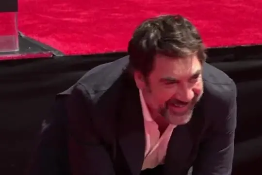 Hollywood, Javier Bardem lascia le sue impronte al Chinese Theatre