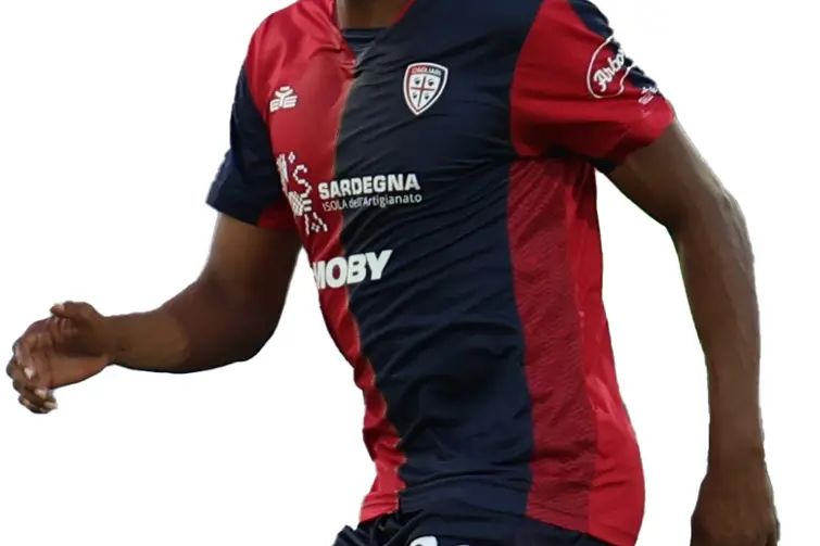 Cagliari Vs Como Nella foto :Yerry MinaFoto Fabio Murru