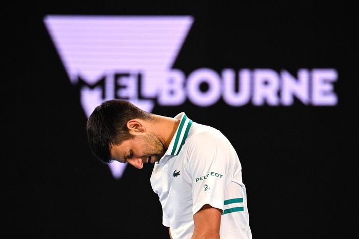 Djokovic ha lasciato l’Australia, tutte le tappe della vicenda di “Novax”