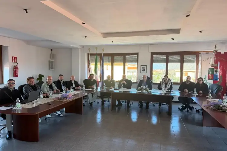 Il consiglio comunale di Valled (foto concessa)