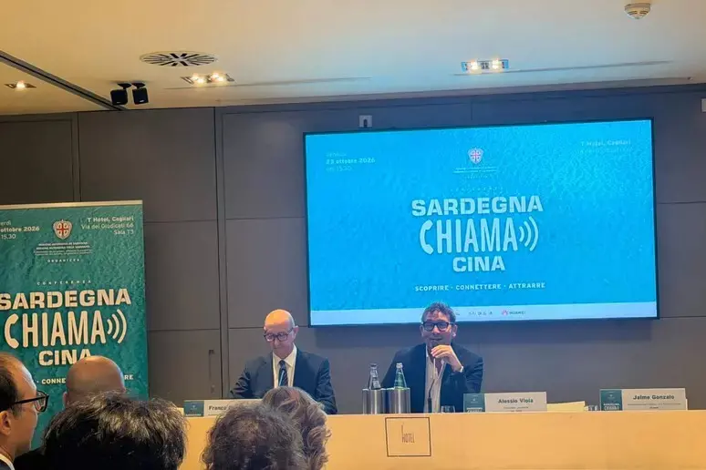 Immagini del convegno Sardegna chiama Cina