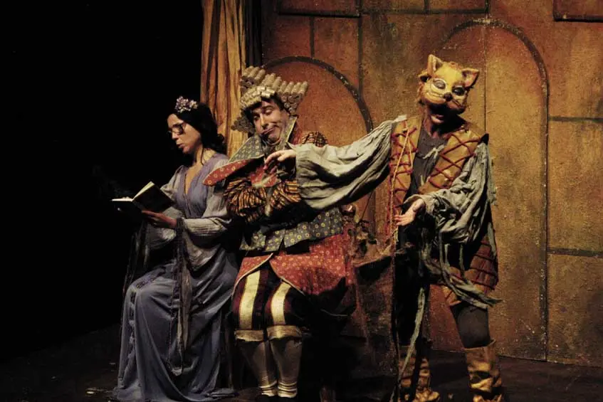 Una scena de "Il gatto con gli stivali" (foto ufficio stampa)