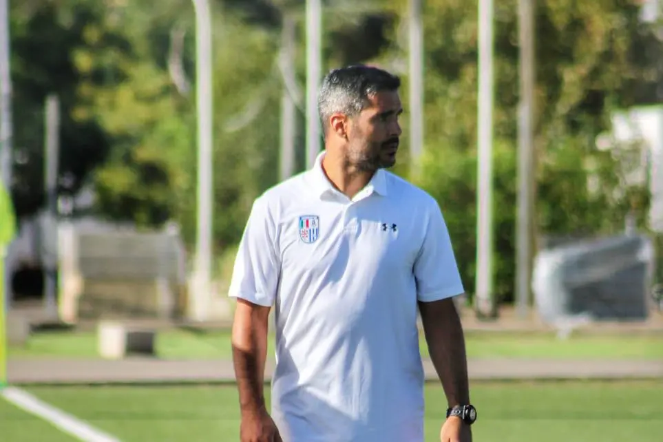 L'allenatore del Monastir, Marcello Angheleddu