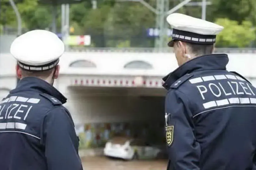 Polizia tedesca (archivio L'Unione Sarda)