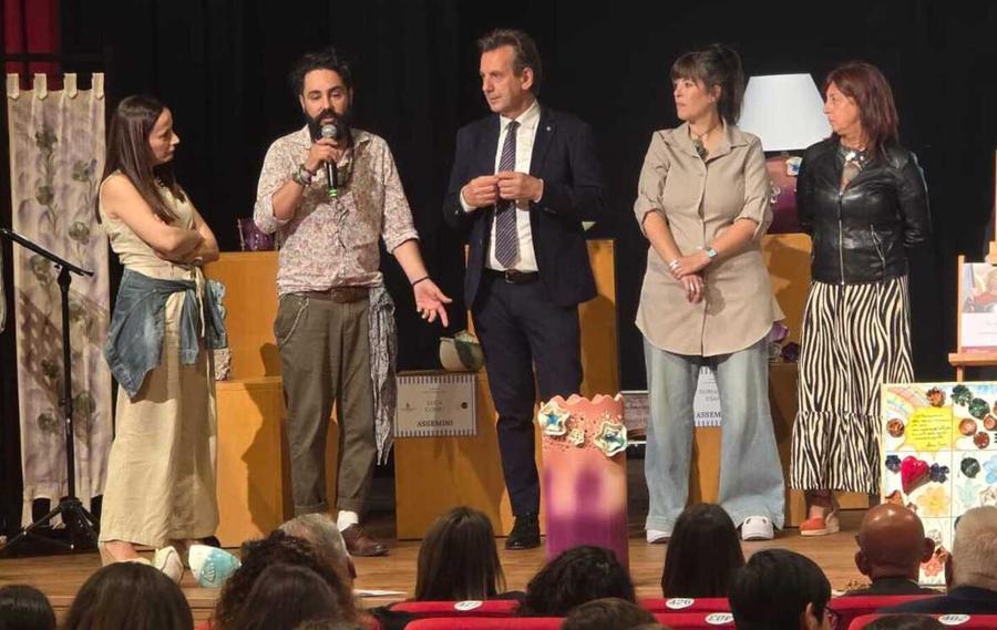 Arte e business, la ceramica resta regina