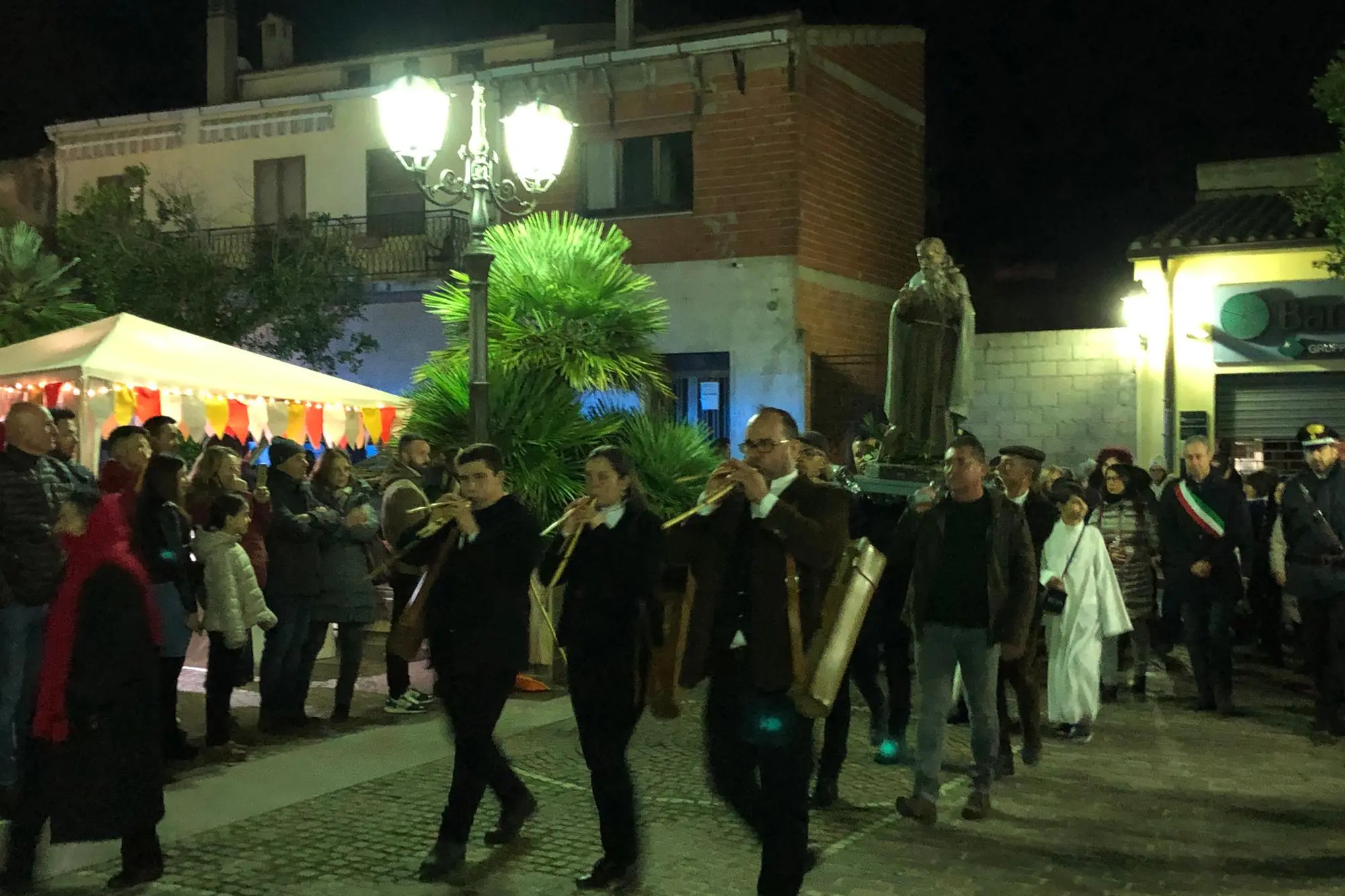 Una edizione della festa di Sant'Antonio a Sarroch (foto Murgana)