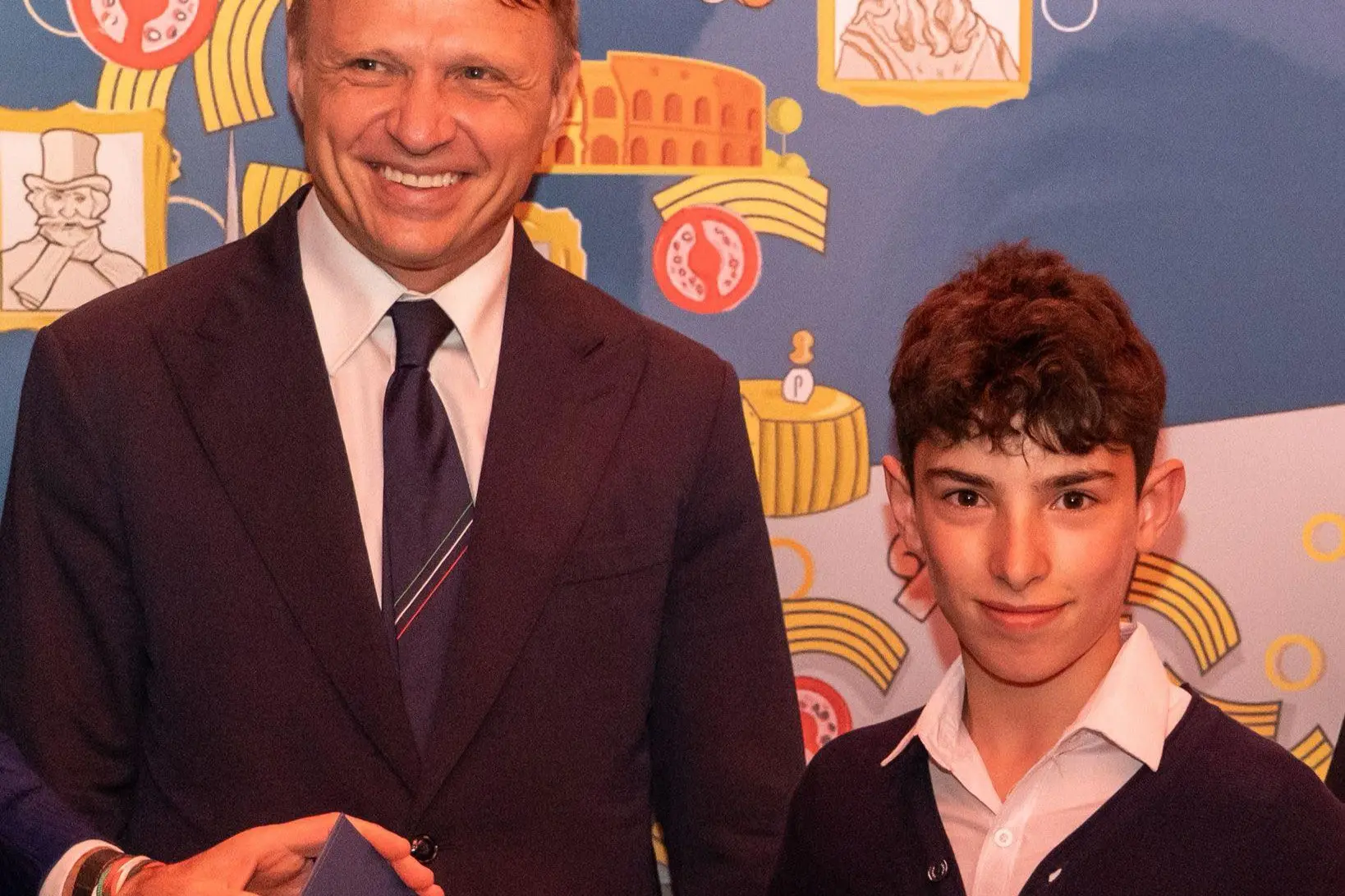 Omar Poddighe con il ministro Lollobrigida