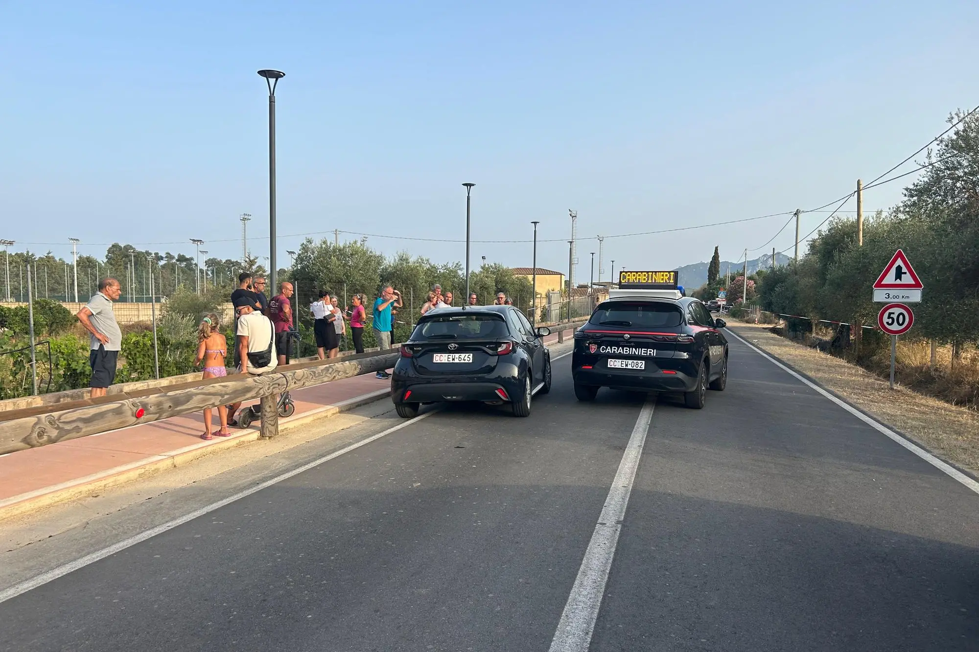 Carabinieri sul luogo del delitto (Secci)