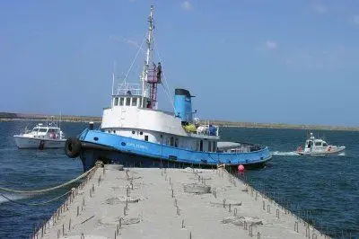 banchina in porto a oristano