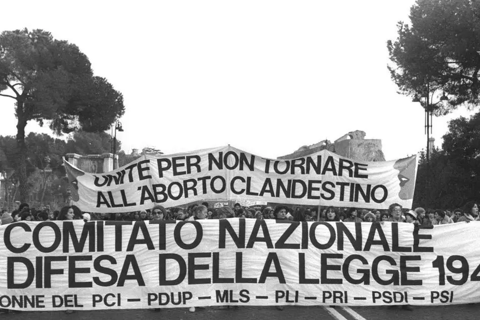 #AccaddeOggi: 17 maggio 1981, gli italiani confermano la 194