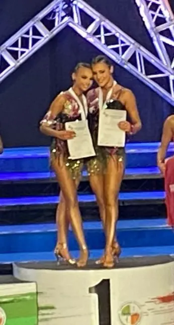 Aurora Argiolas e Melania Murgia al momento della premiazione