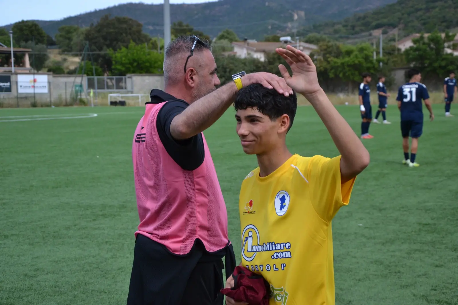 Il tecnico Francesco Loi con il giovane Davide Loi