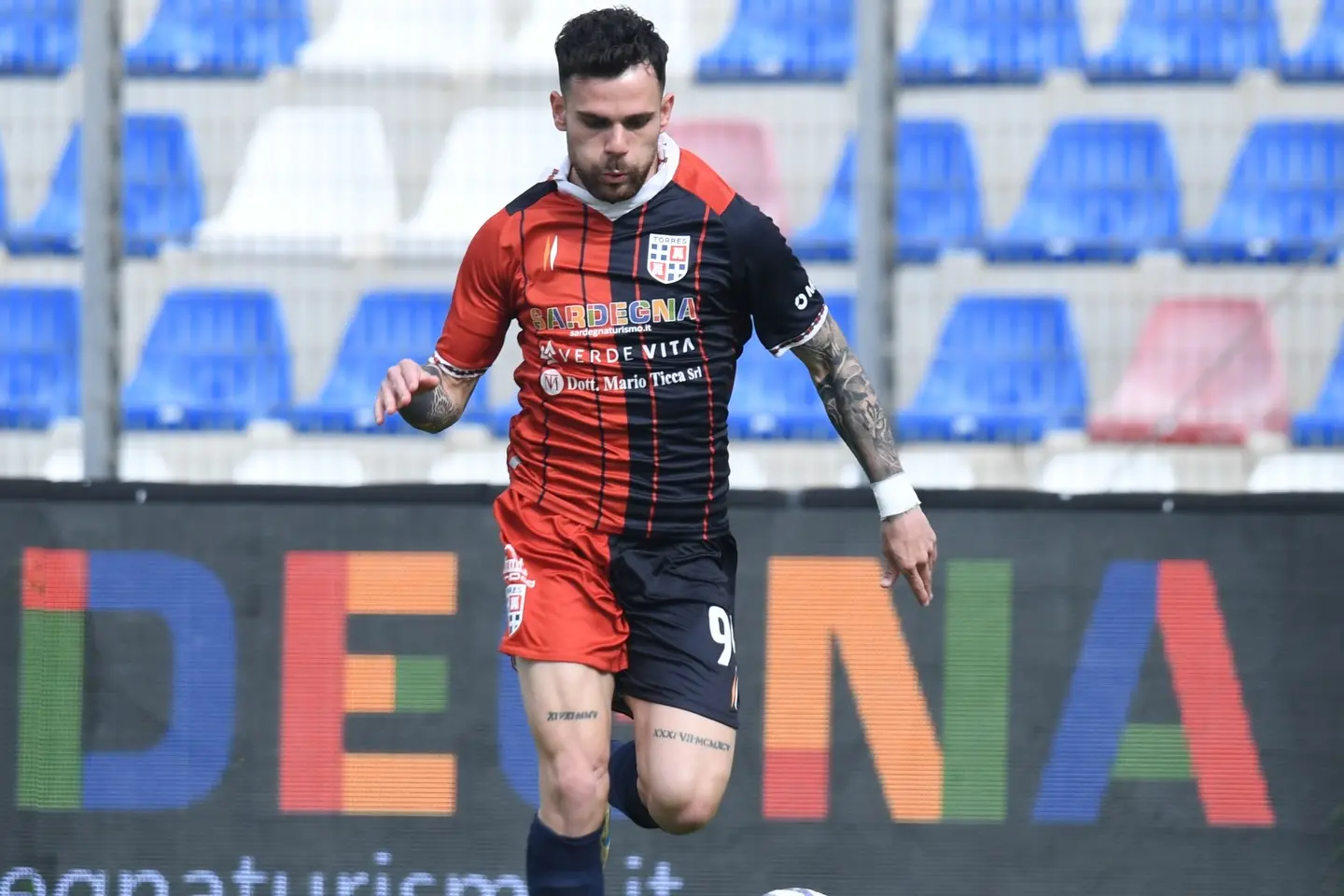 Sorrentino, autore del gol del pareggio (foto Torres-A. Sanna)