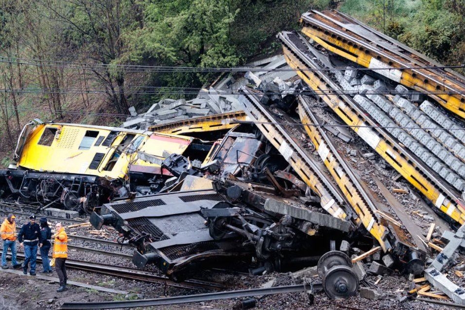 Un'immagine del disastro ferroviario