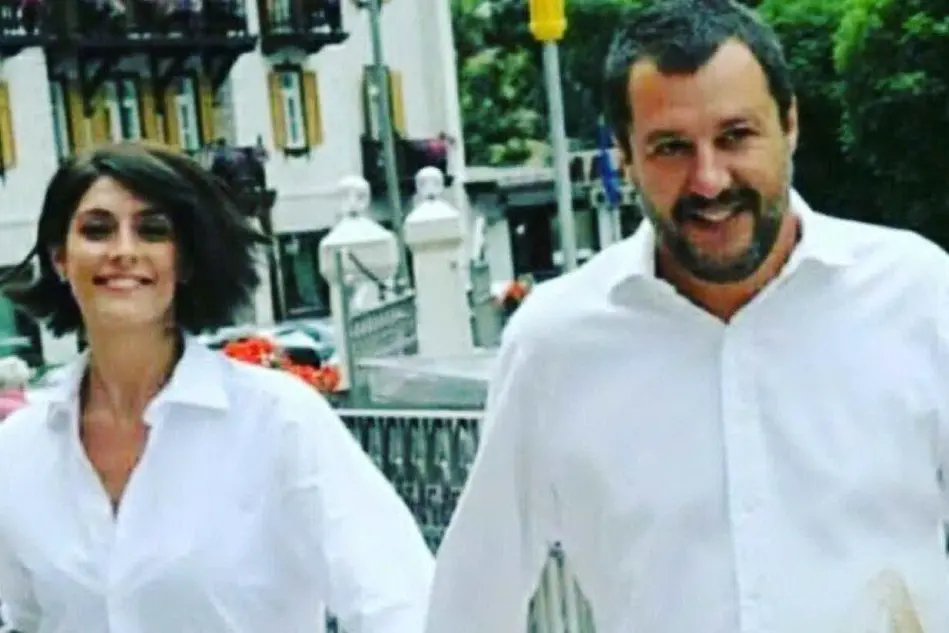 Elisa Isoardi e Matteo Salvini (Instagram)