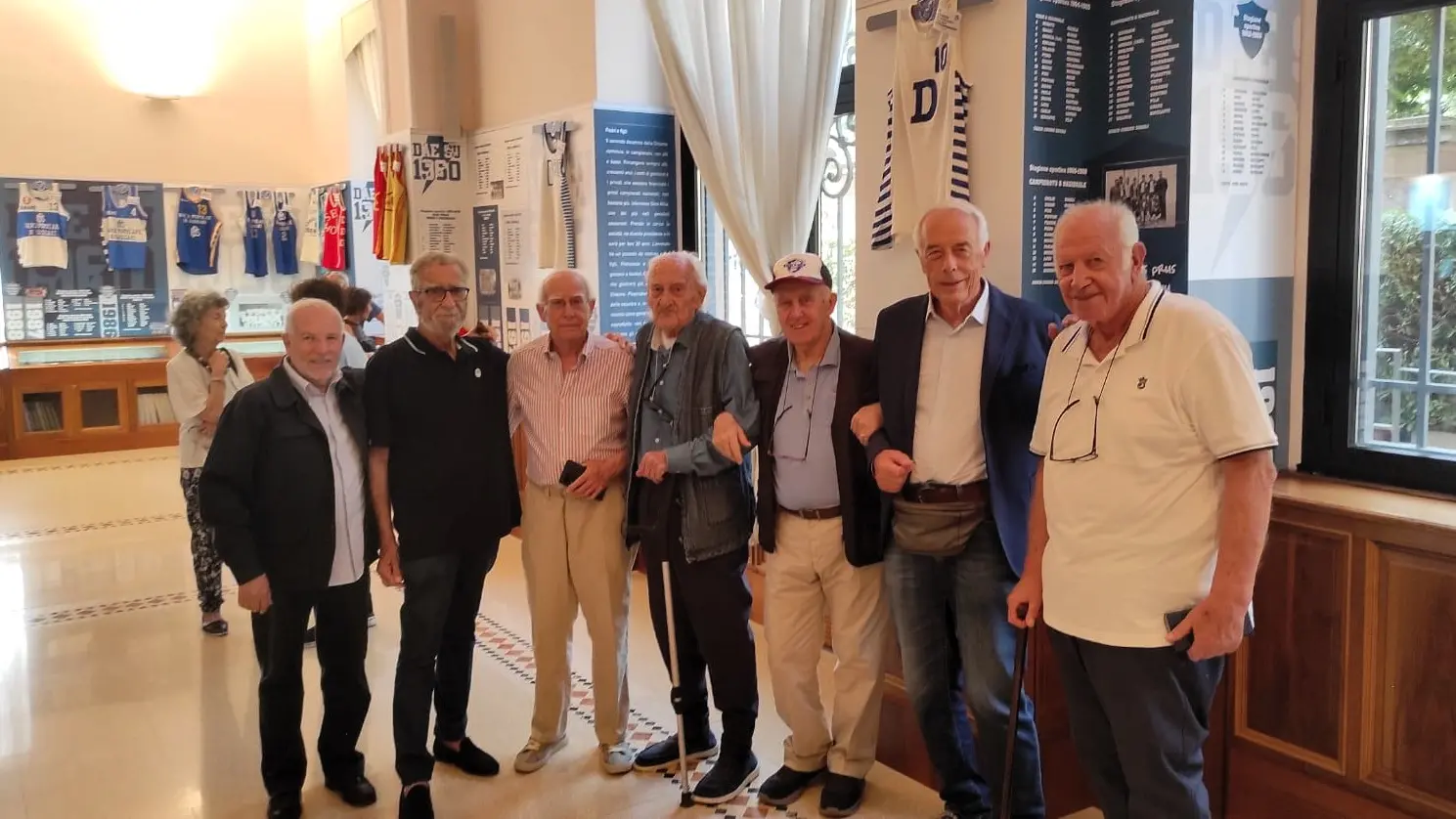 https://immagini.unionesarda.it/version/c:ZTZmZDZmMDItZTg3Yy00:ZGQ3MDlhMTEtODJiZS00/image.webp?f=16:9